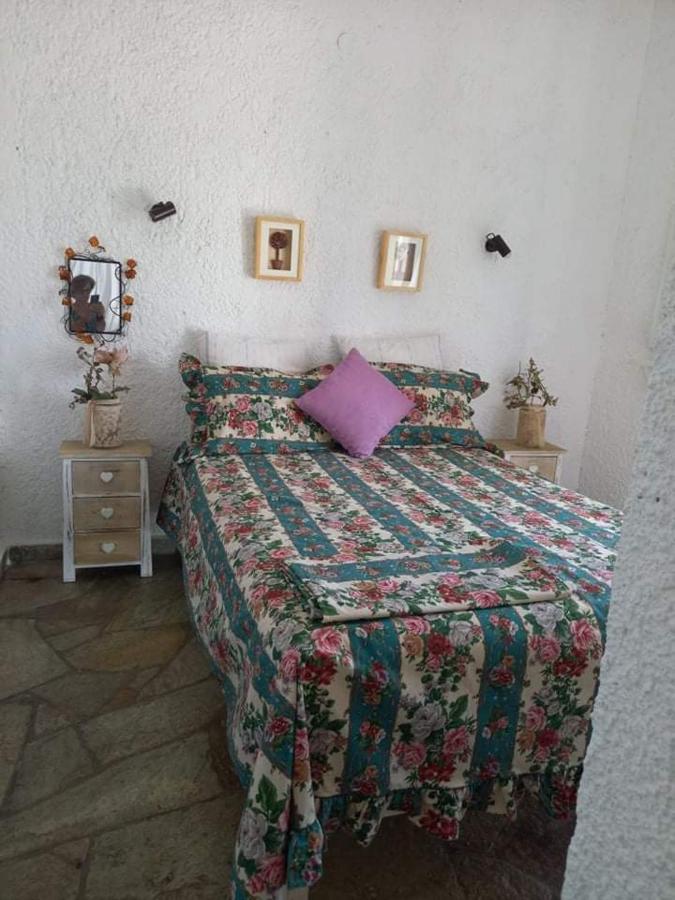 Mantos Rooms 尼欧克利马 外观 照片